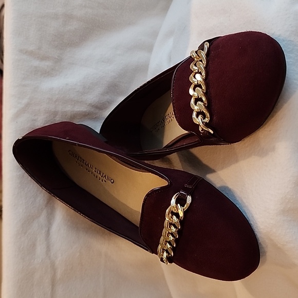 Christian Siriano Burgandy Flats - Picture 1 of 7